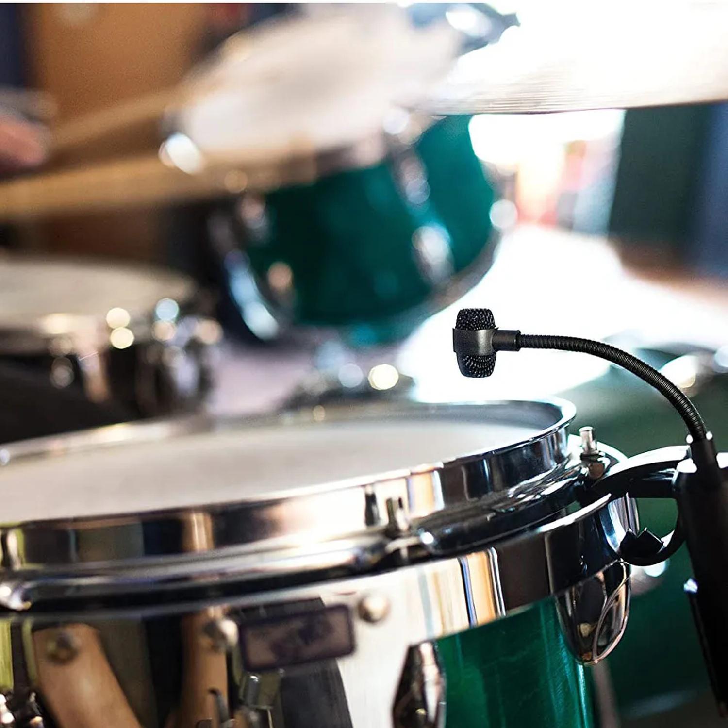 Shure Cardioid Condenser Microphone for Percussion PGA98D-XLR