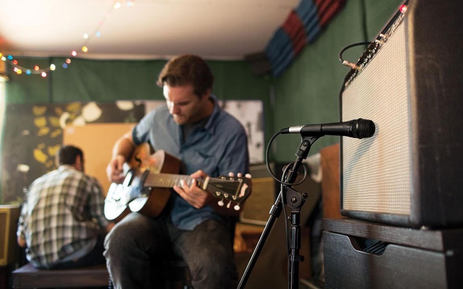 Shure Original Dynamic Pga57 Xlr Microphone