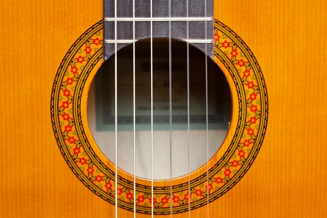 Guitarra Yamaha C40 Acústica Cuerdas Nylon-Natural