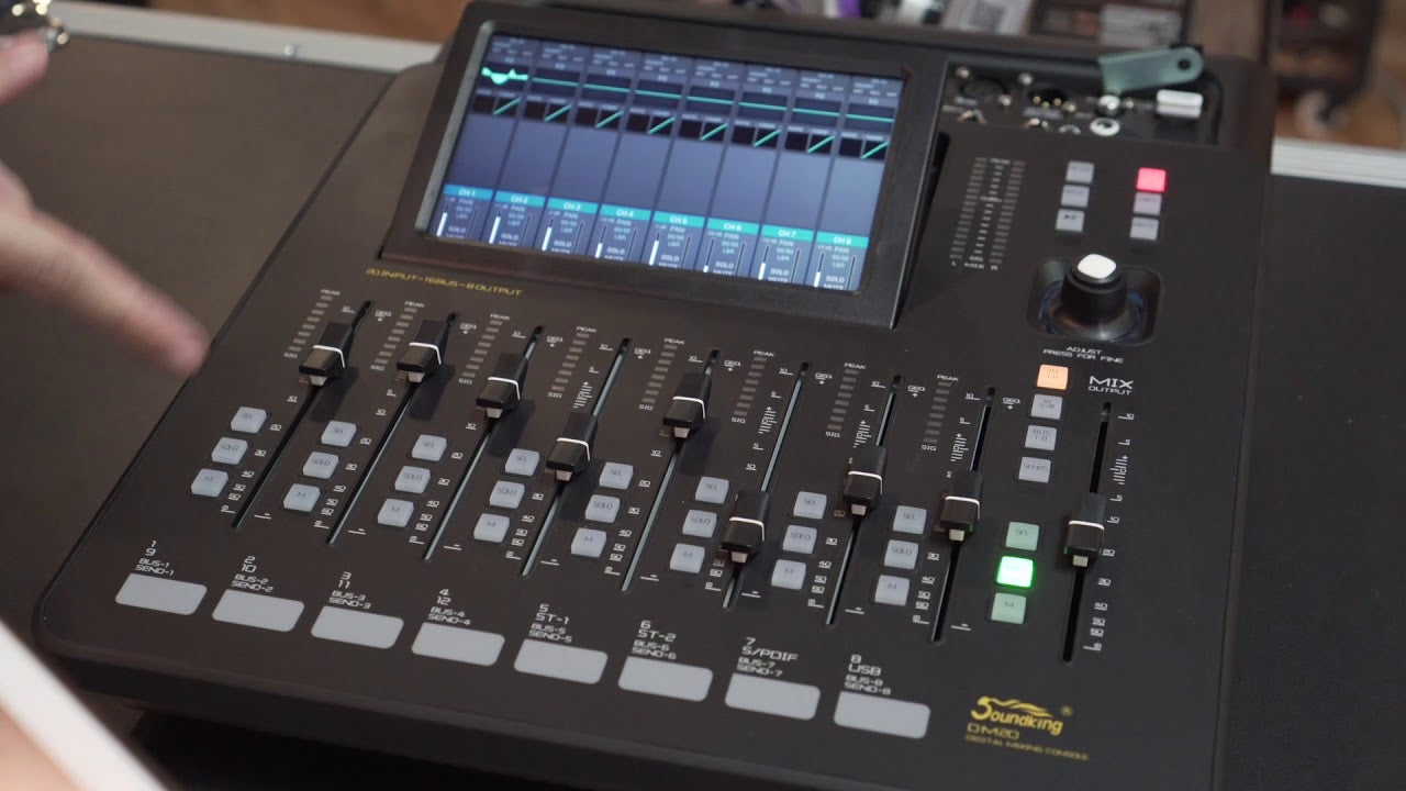 Soundking DM20 20-Channel Digital Mixer