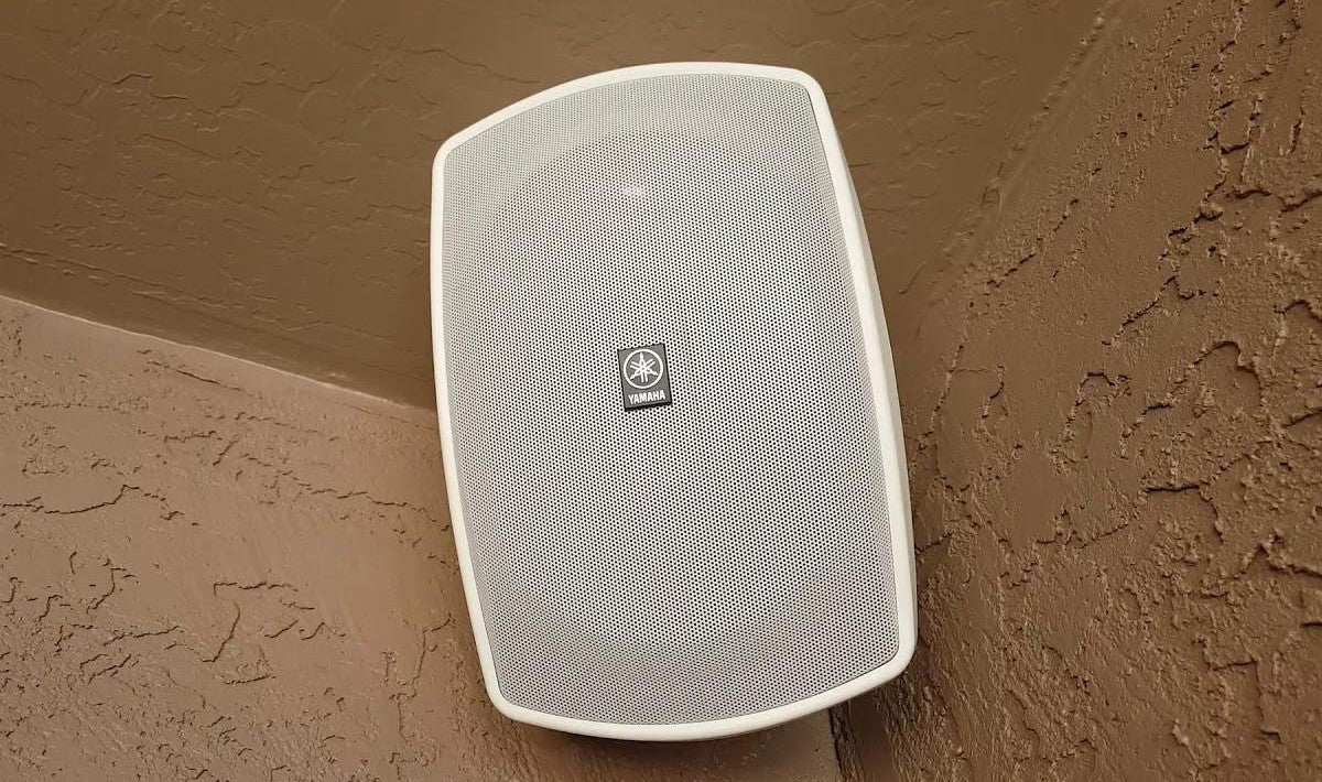 Yamaha Par de Bocinas Para Instalación Nsaw390w