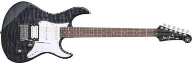 Guitarra Eléctrica Yamaha Pacifica PAC212VQMTBL-Transluced Black