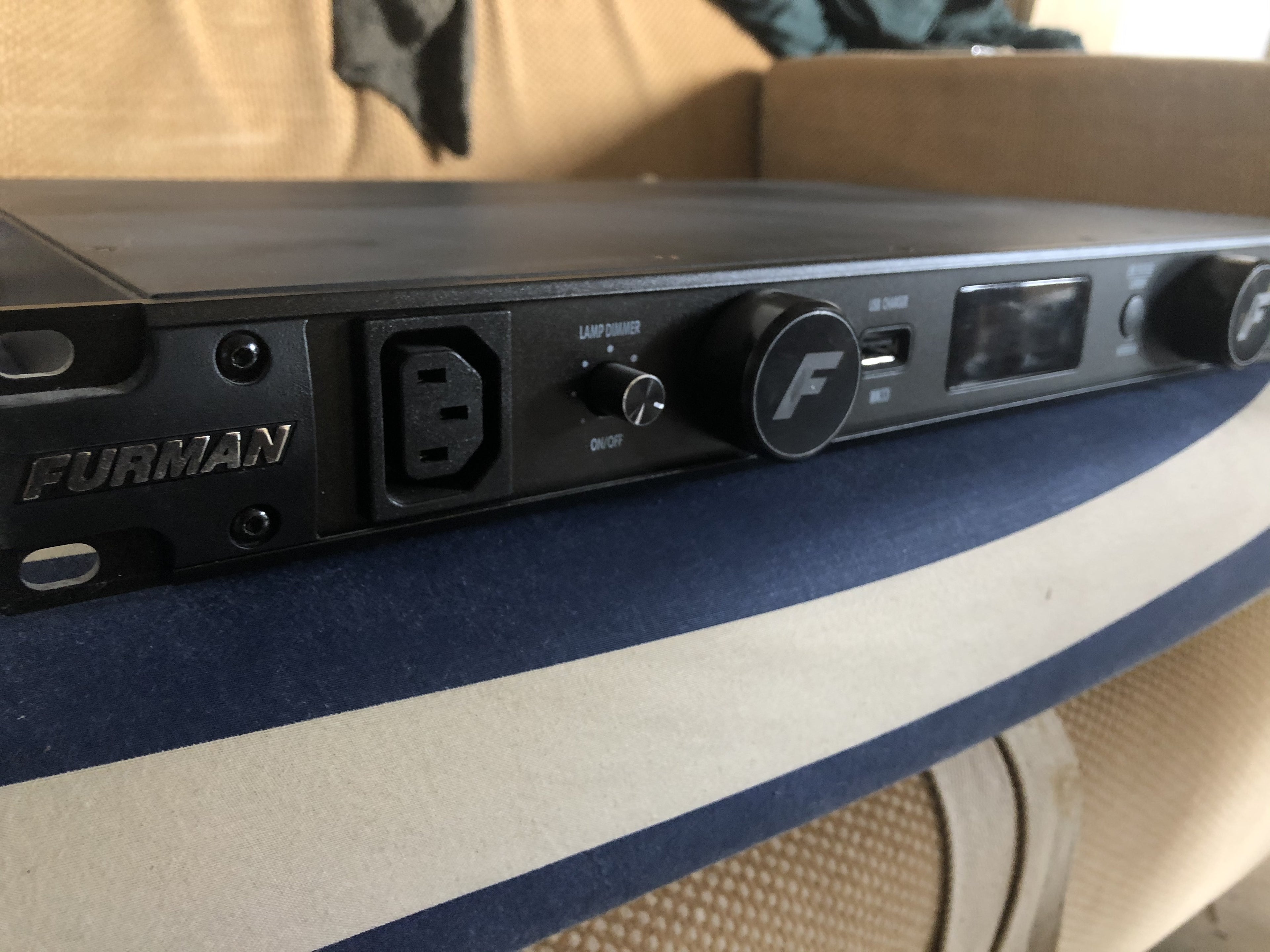 Furman Pl-pro Dmc Protector Profesional De Energía 15amp