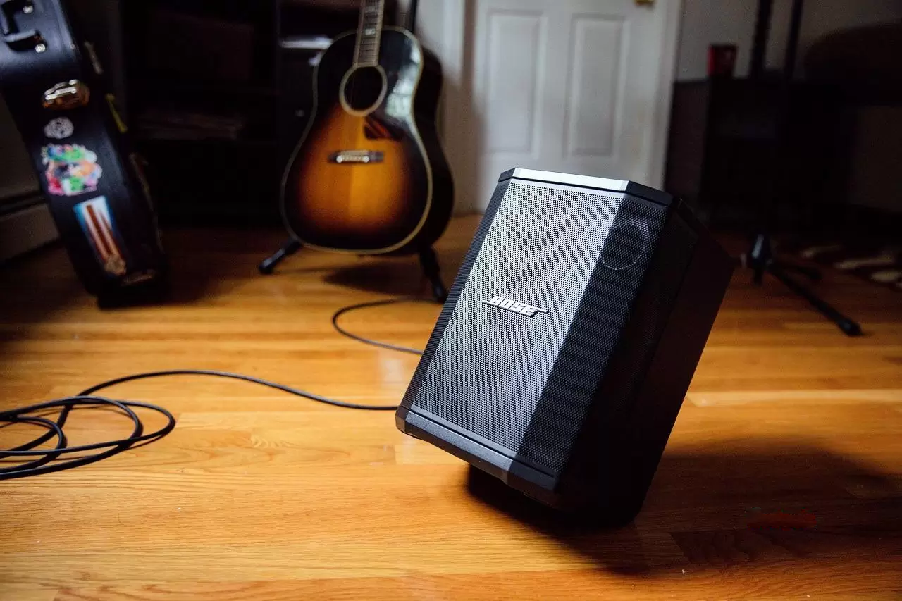 Bose Paquete 2 Sistema S1-Pro Bocina mas Bateria Recargable y Bluetooth Audio Estereo