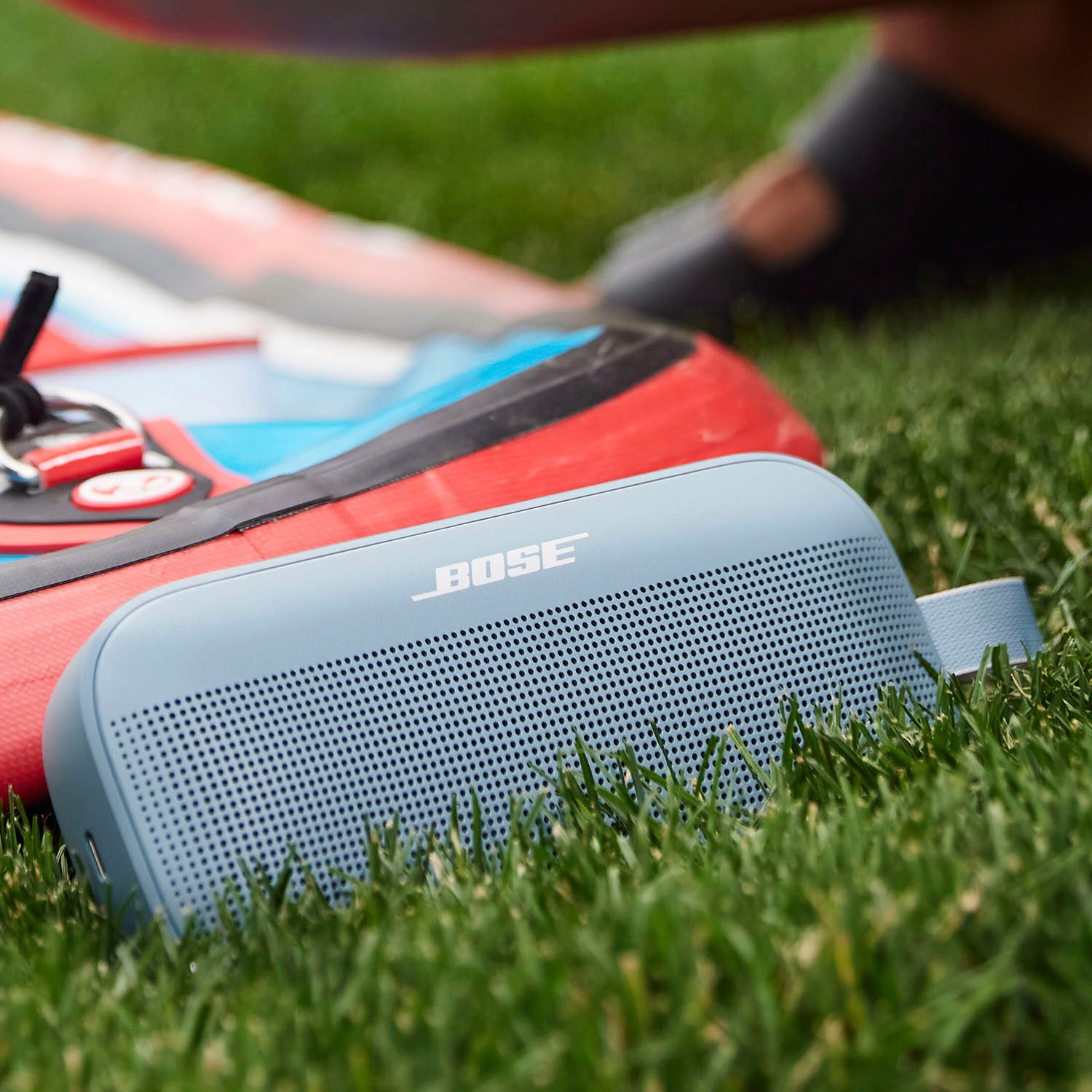 Bocina portátil Sounlink Blanca BOSE SLFLEX-BLU