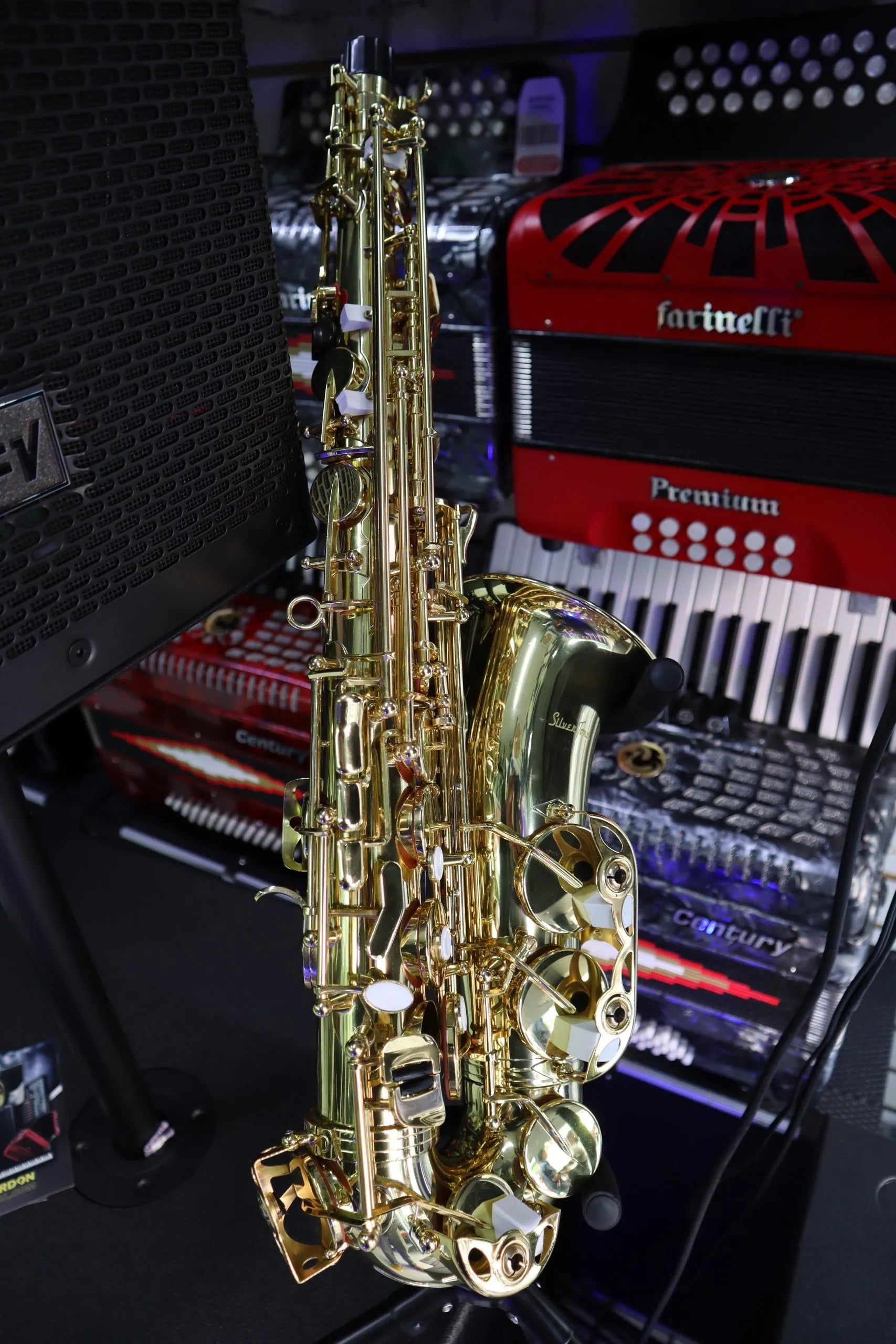Saxofon Silvertone Slsx009 Nuevo Estuche Envío Gratis