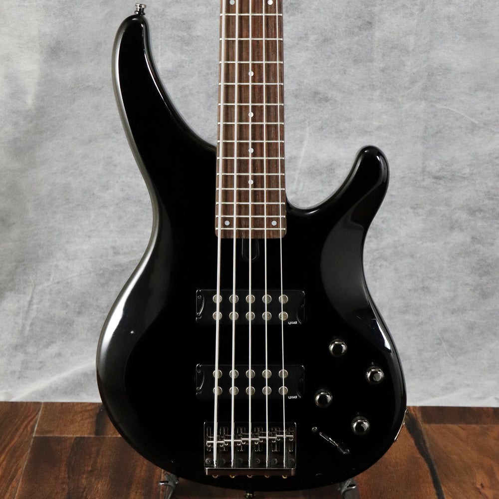 Bajo Eléctrico 5 Cuerdas Activo Yamaha TRBX305-Negro