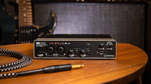 Yamaha Interface de audio Steinberg UR242