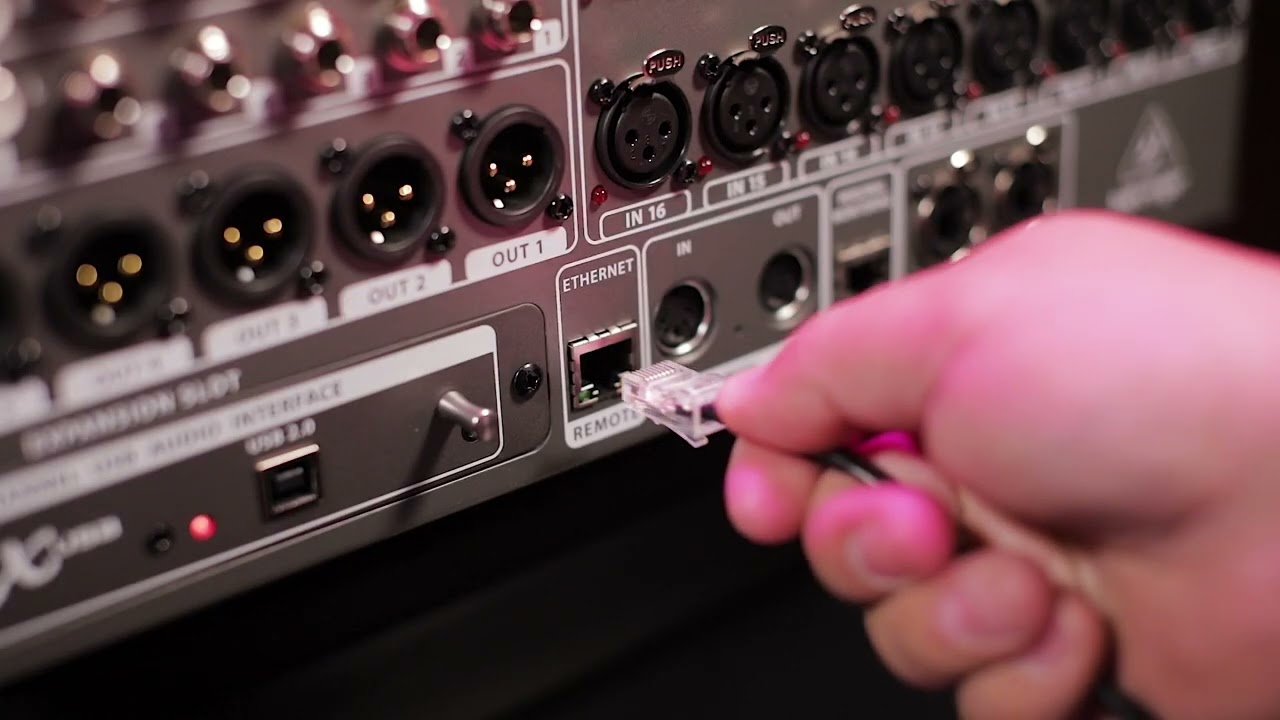 Behringer X32 RACK Mezcladora Digital 40 Canales con Efectos e Interfaz de Audio