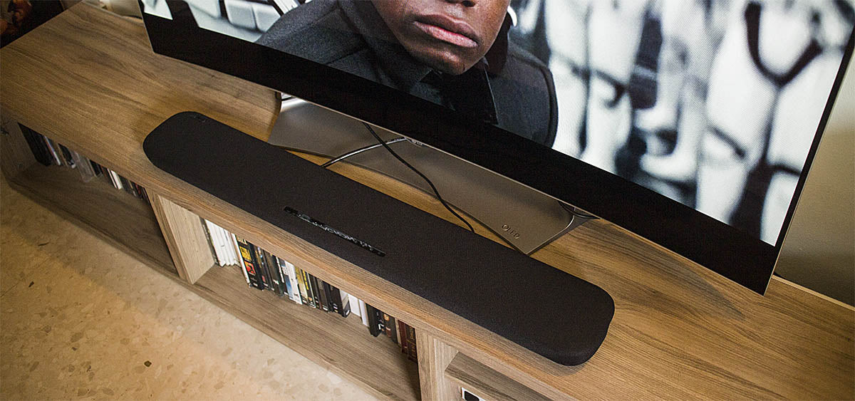 Barra De Sonido Yamaha A 120 Watts Con Subwoofers Color Negro Modelo Yas-109