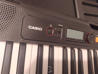 Teclado musical Casio CT-S200 61 teclas Negro