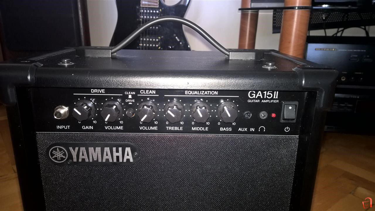 Yamaha Amplificador 15 Watts De Guitarra Ga15 Compacto