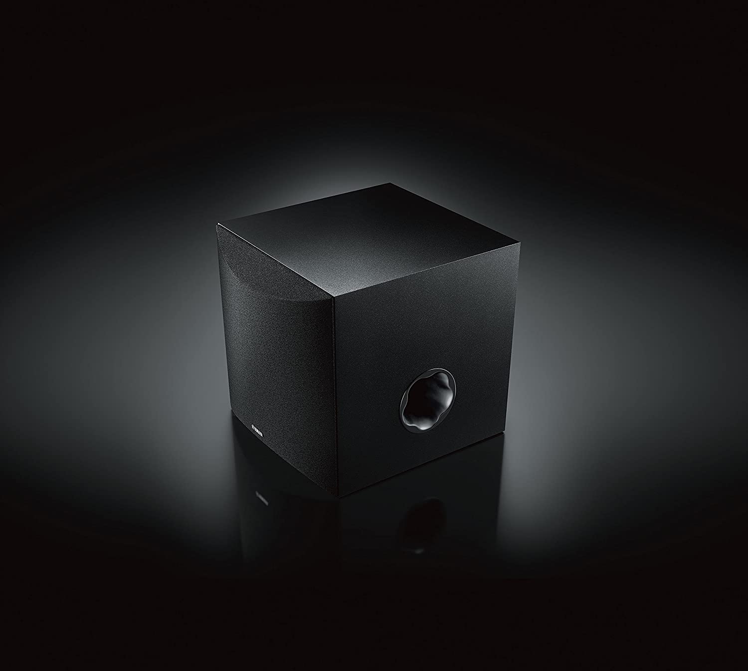 Yamaha Nssw050 50 Watts Subwoofer Activo Premium